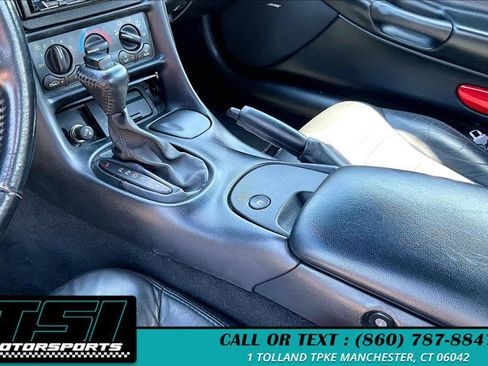 Used 2000 Chevrolet Corvette Convertible RWD image 14