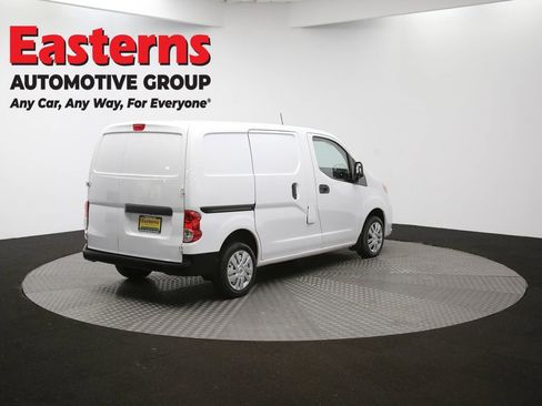 Used 2021 Nissan NV200 S image 40