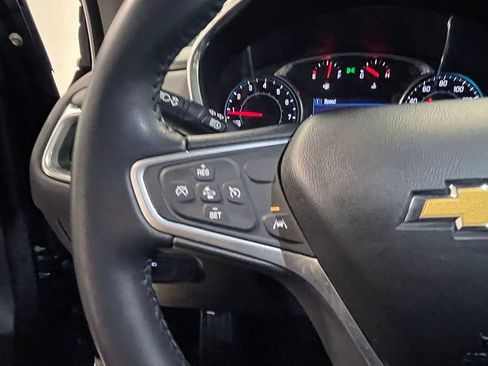 Used 2022 Chevrolet Equinox LT FWD image 34