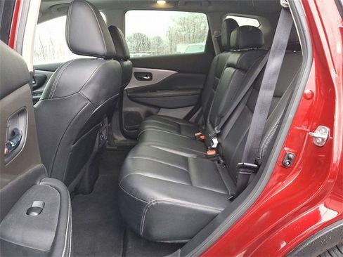 Used 2023 Nissan Murano SV image 10
