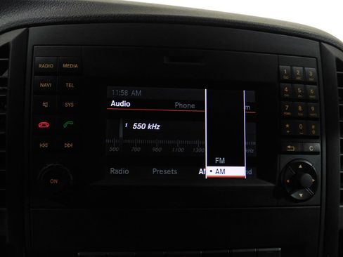 Used 2019 Mercedes-Benz Metris Passenger image 51