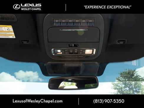 Used 2024 Ford F250 Lariat w/ Lariat Ultimate Package AWD/4WD image 20