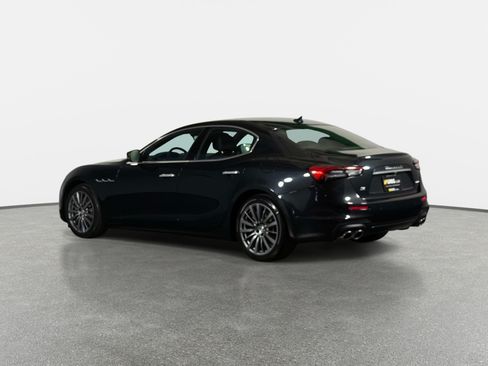 Used 2022 Maserati Ghibli Modena Q4 AWD/4WD image 7