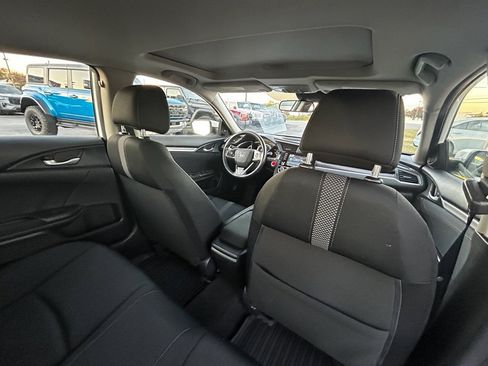 Used 2019 Honda Civic EX image 15