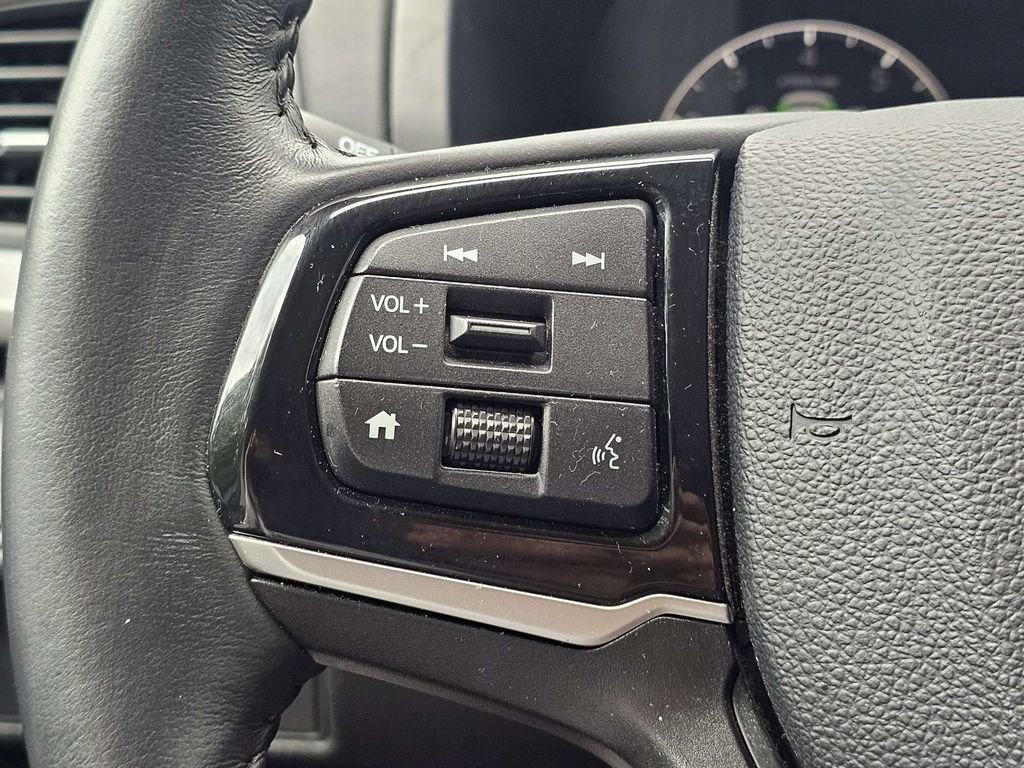 Used 2025 Honda Odyssey EX-L image 28