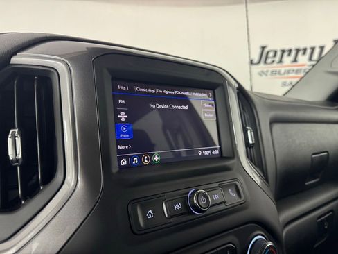 Used 2024 Chevrolet Silverado 2500 Custom AWD/4WD image 18