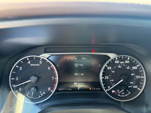 Used 2023 Nissan Rogue SV AWD/4WD image 32