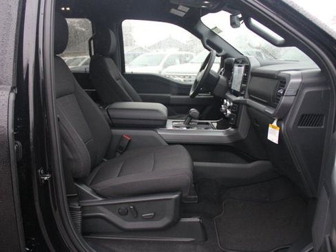 New 2025 Ford F150 XLT w/ Equipment Group 302A MID image 24