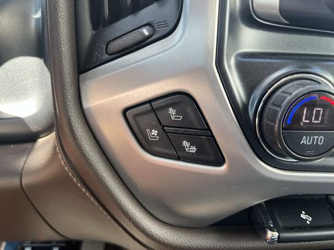 Used 2018 GMC Sierra 1500 SLT w/ SLT Premium Package AWD/4WD image 23