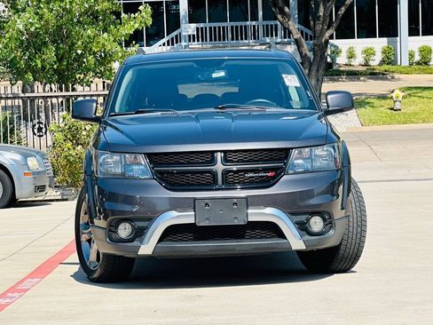 Used 2016 Dodge Journey Crossroad FWD image 2