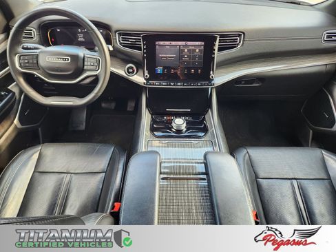 Used 2022 Jeep Wagoneer Series II image 28