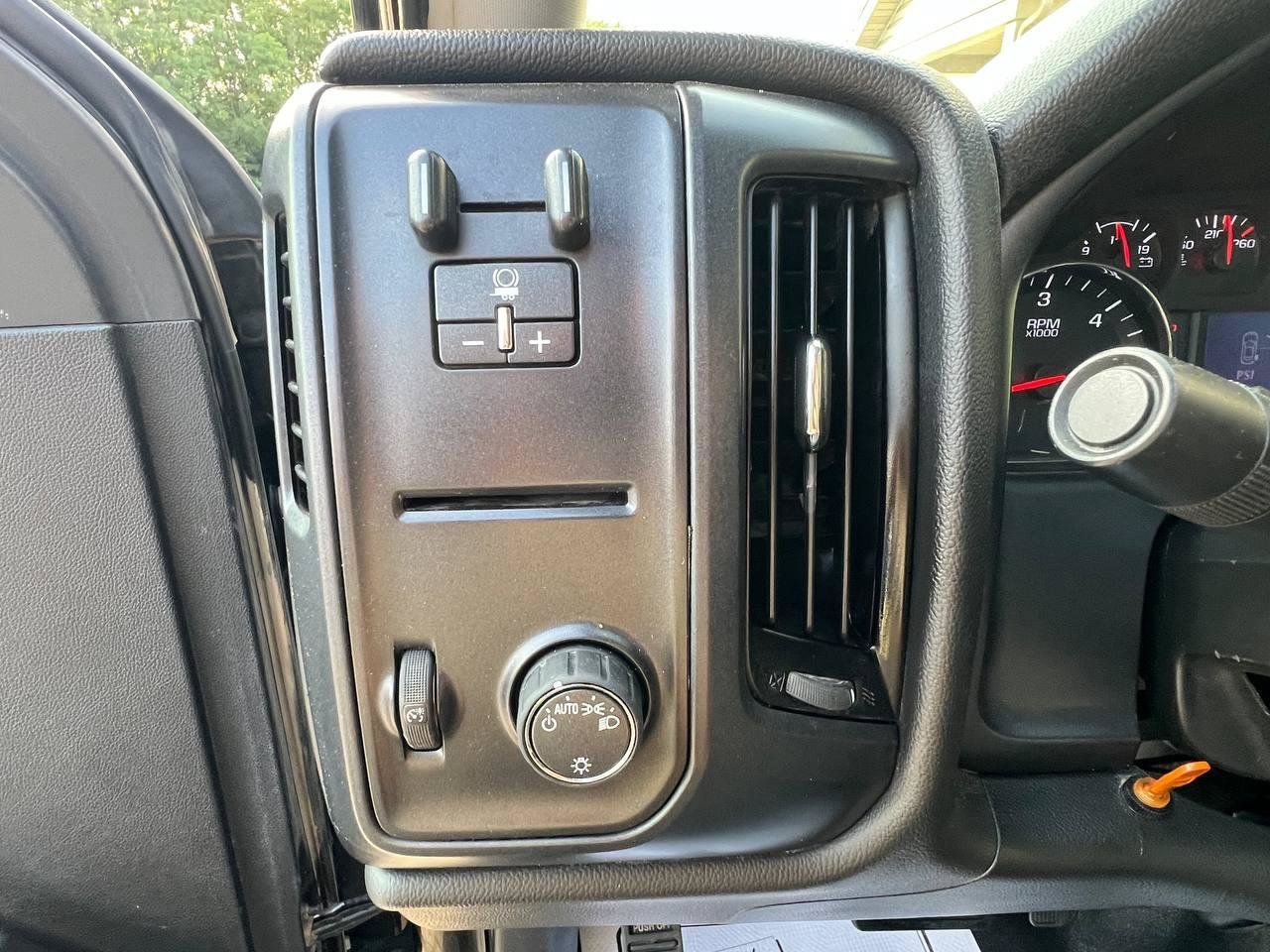 Used 2019 GMC Sierra 2500 4x4 Double Cab w/ Sierra Convenience Package image 23