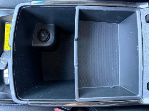 Used 2020 Kia Sorento EX image 25