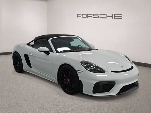 Certified 2022 Porsche 718 Boxster Spyder RWD image 8