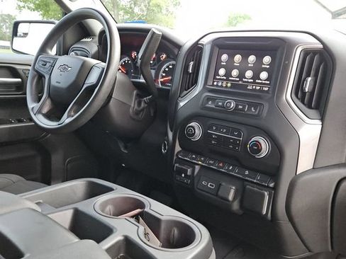 Used 2024 Chevrolet Silverado 1500 Custom Trail Boss w/ LPO, Dark Essentials Package AWD/4WD image 33