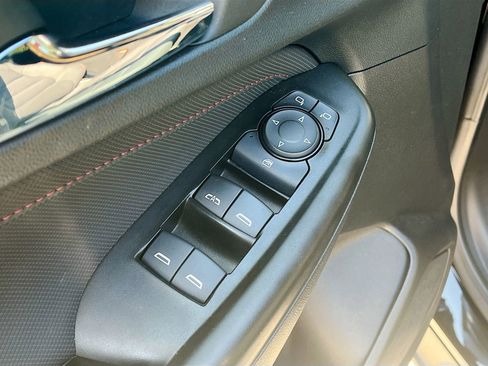 Used 2023 Chevrolet TrailBlazer RS image 17