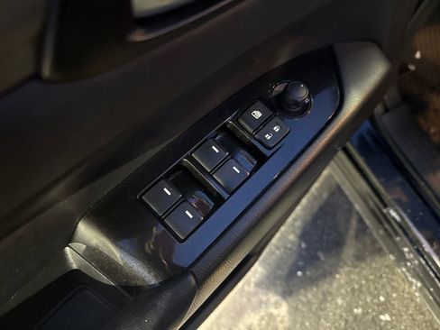 Used 2024 MAZDA CX-5 AWD 2.5 S w/ Preferred Package image 24