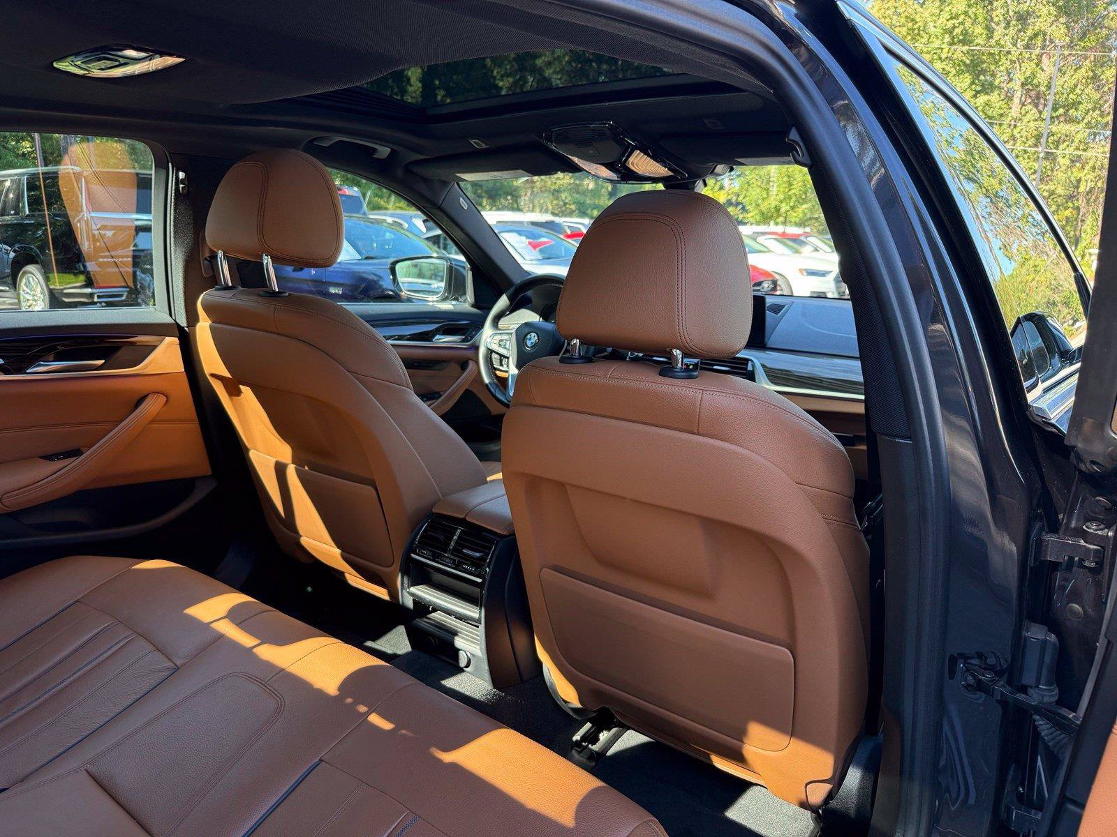 Used 2018 BMW 530i RWD image 24
