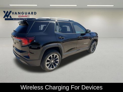 Used 2025 GMC Terrain Elevation w/ Elevation Premium Package AWD/4WD image 9
