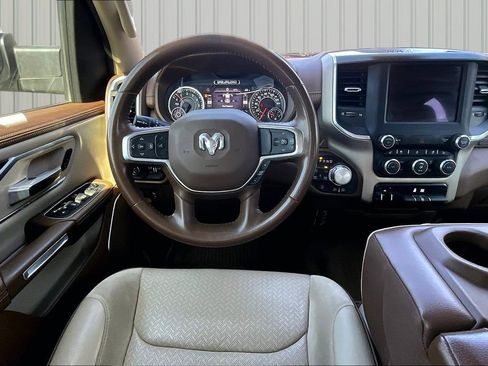 Used 2021 RAM 1500 Laramie w/ Off Road Group AWD/4WD image 2