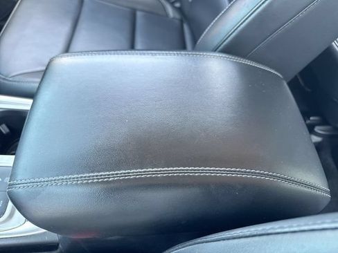 Used 2021 Ford Explorer XLT w/ Equipment Group 202A RWD image 21