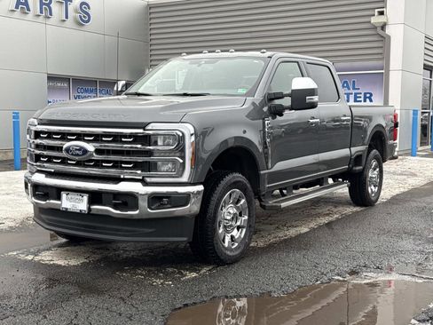 New 2026 Ford F250 Lariat w/ Chrome Package image 7