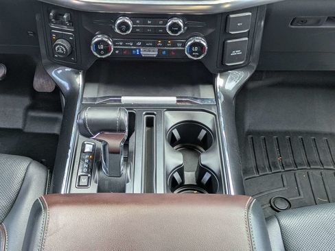 Used 2021 Ford F150 Lariat w/ Equipment Group 502A High AWD/4WD image 19