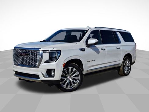 Used 2022 GMC Yukon XL Denali image 36