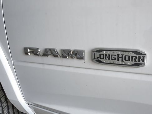 Used 2022 RAM 3500 Limited AWD/4WD image 56