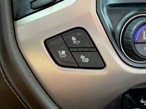 Used 2018 GMC Sierra 1500 Denali w/ Denali Ultimate Package AWD/4WD image 21