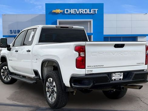Used 2025 Chevrolet Silverado 2500 Custom w/ Custom Value Package AWD/4WD image 11