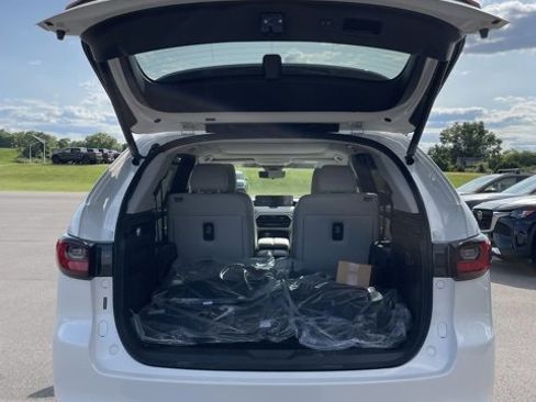 Used 2024 MAZDA CX-90 3.3 Turbo S w/ Premium Plus image 9