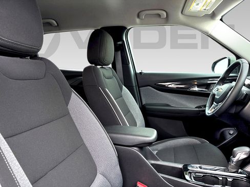 New 2026 Chevrolet TrailBlazer LT w/ Convenience Package image 10