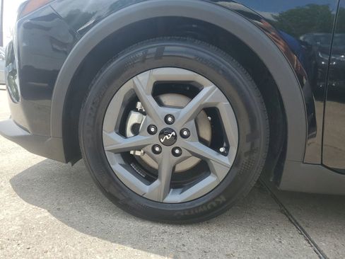 Used 2025 Kia K4 FWD image 7