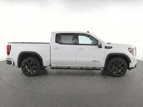 Used 2024 GMC Sierra 1500 Elevation RWD image 8