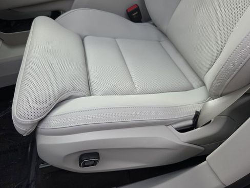 New 2025 Volvo EX90 Ultra w/ Protection Package Premier image 35