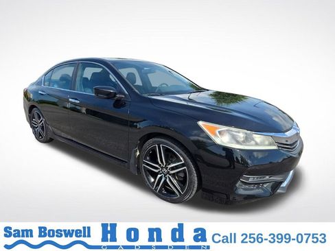 Used 2017 Honda Accord Sport image 1