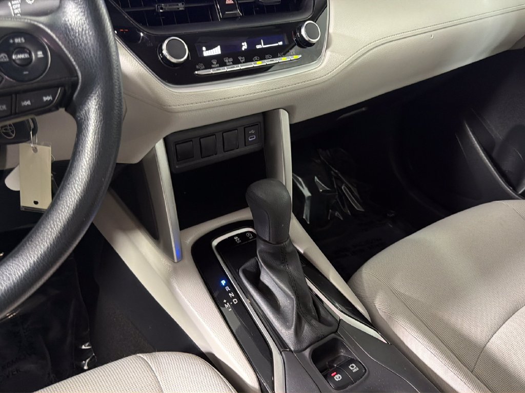 Used 2023 Toyota Corolla Cross L FWD image 22