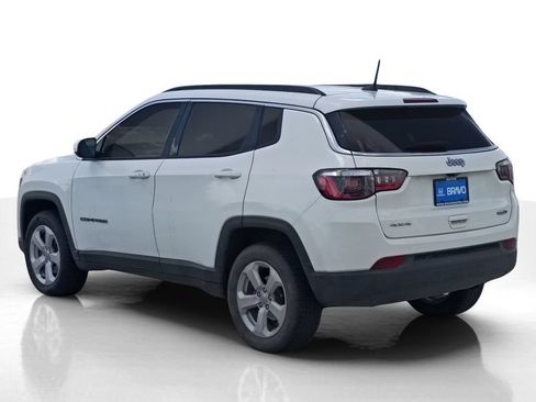 Used 2021 Jeep Compass Latitude AWD/4WD image 8