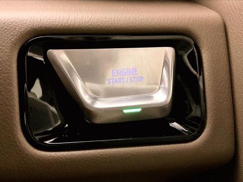 Used 2026 GMC Yukon XL Denali w/ Sun & Power Step Package AWD/4WD image 33