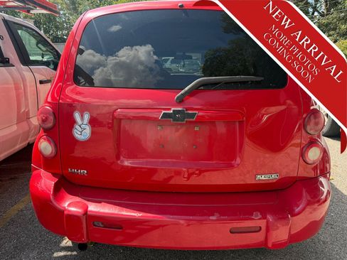 Used 2011 Chevrolet HHR LS FWD image 3