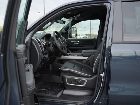 New 2026 RAM 1500 Laramie AWD/4WD image 10