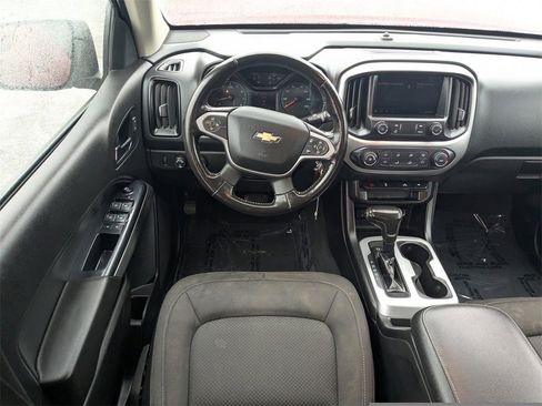 Used 2021 Chevrolet Colorado LT image 15