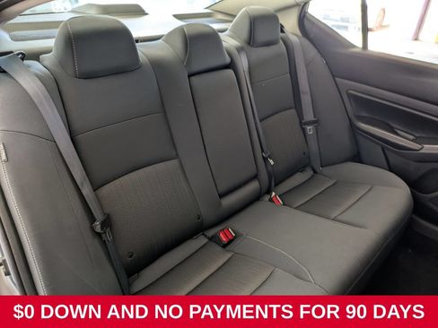 Used 2025 Nissan Altima 2.5 SV FWD image 27