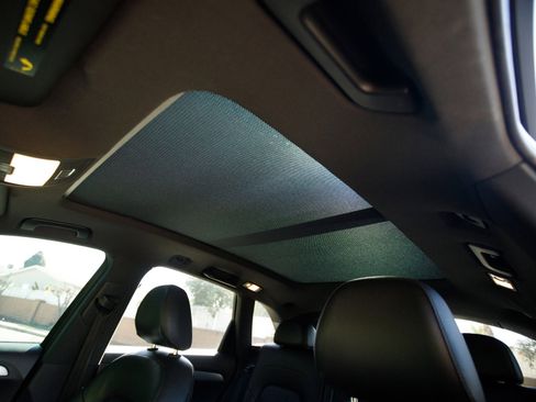 Used 2012 Audi Q5 3.2 Premium Plus image 24