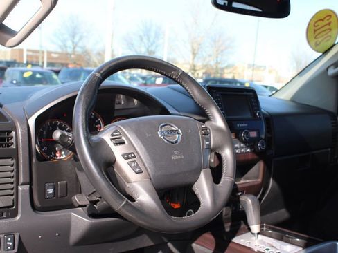 Used 2013 Nissan Titan SL w/ Moonroof Pkg image 17