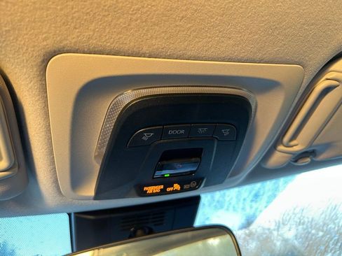 Used 2022 Toyota Corolla LE image 27