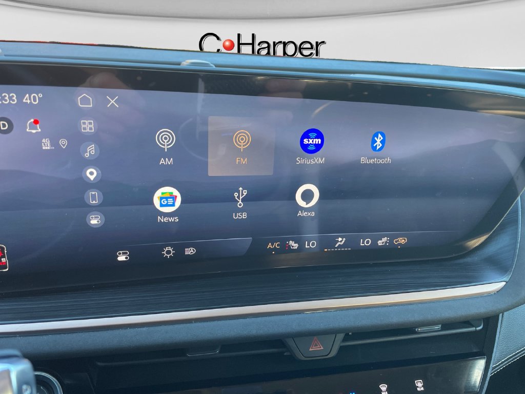 Used 2025 Buick Envision Sport Touring AWD/4WD image 40