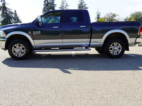 Used 2014 RAM 3500 Laramie image 4