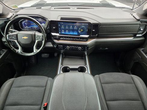 Used 2024 Chevrolet Silverado 2500 LT image 12